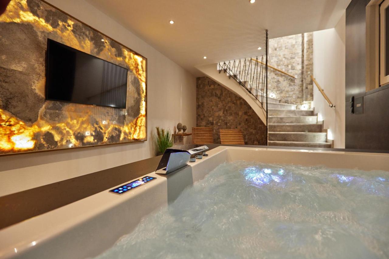 Private Spa&Garden Alpi Garmisch-Partenkirchen Buitenkant foto